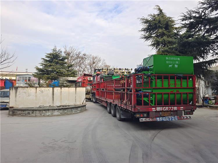 鄭州精东影业（dé）機械設備（bèi）大/中/小型（xíng）號、飼料顆粒機、鍘草機、飼料攪（jiǎo）拌機、多功能（néng）（自吸（xī））粉碎機